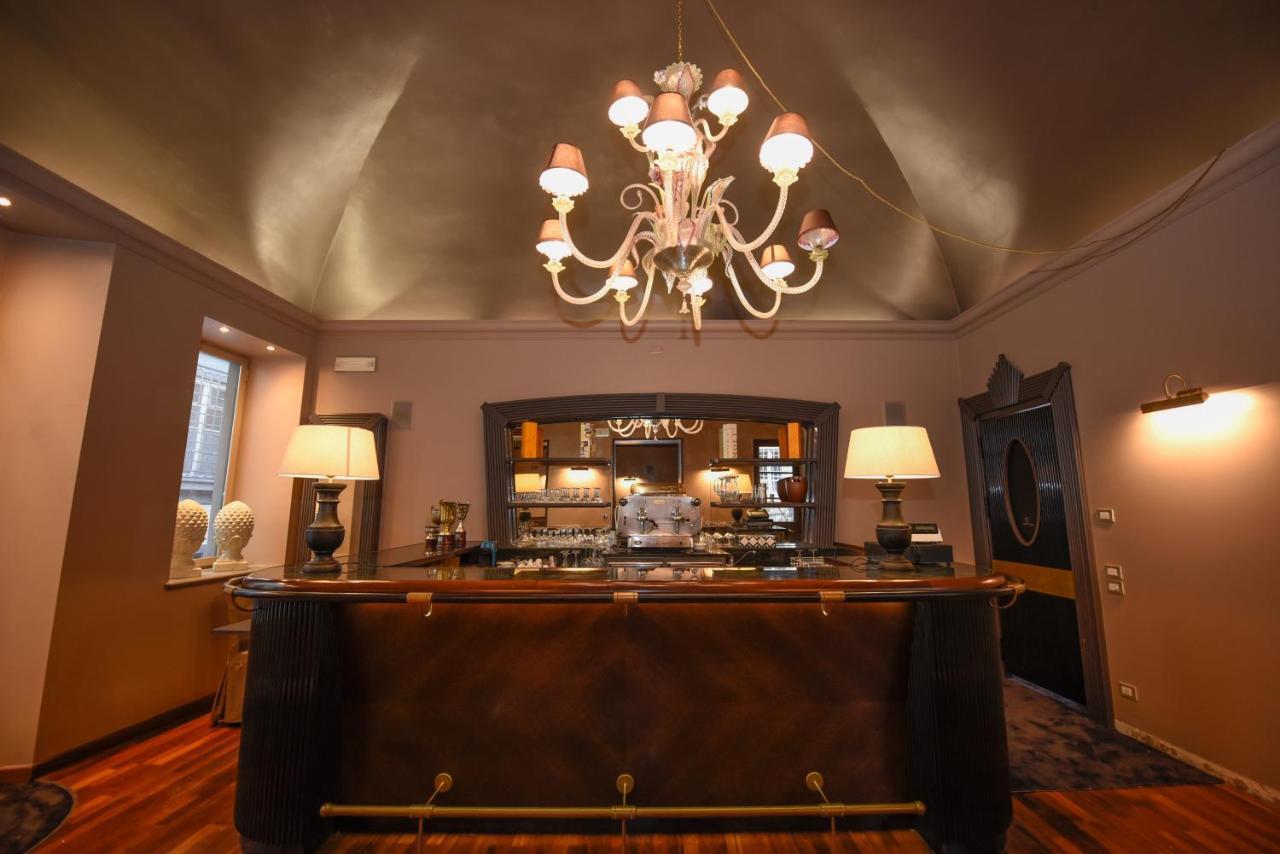 לוקה The Tuscanian Hotel מראה חיצוני תמונה